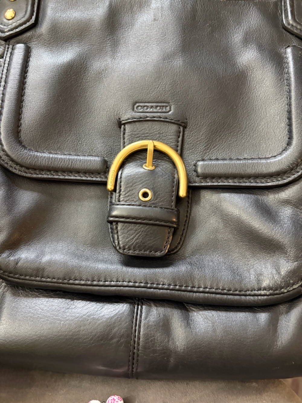 Coach Black Shoulder Bag Buckle Accent Gold Hardware Inner Pockets - Picture 15 of 16